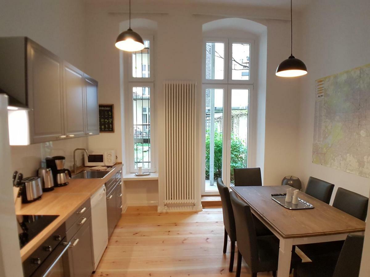 Lang Re By Rockchair Apartments L Superhost Status L 2 Bedrooms Boxspringbeds In City Center - Cozy Family & Business Flair Welcomes You! Berlin Dış mekan fotoğraf