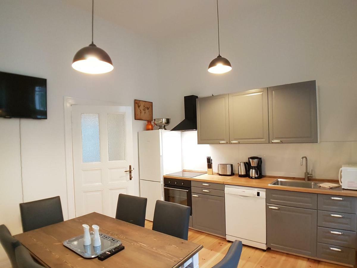 Lang Re By Rockchair Apartments L Superhost Status L 2 Bedrooms Boxspringbeds In City Center - Cozy Family & Business Flair Welcomes You! Berlin Dış mekan fotoğraf