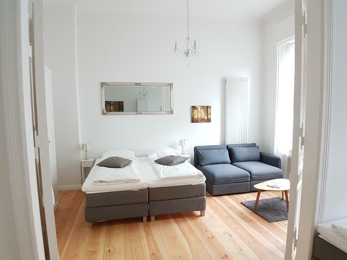 Lang Re By Rockchair Apartments L Superhost Status L 2 Bedrooms Boxspringbeds In City Center - Cozy Family & Business Flair Welcomes You! Berlin Dış mekan fotoğraf